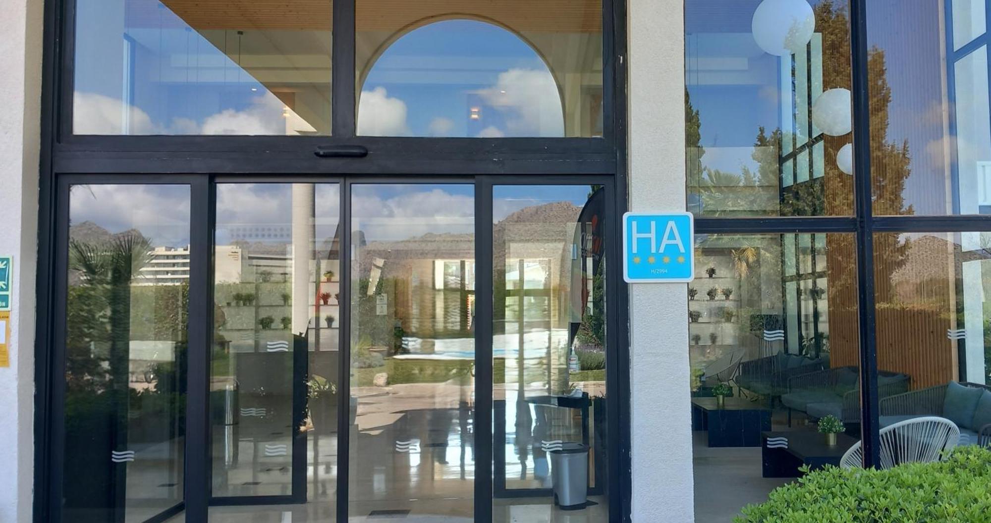 巴伊亚·波伦萨公寓酒店
